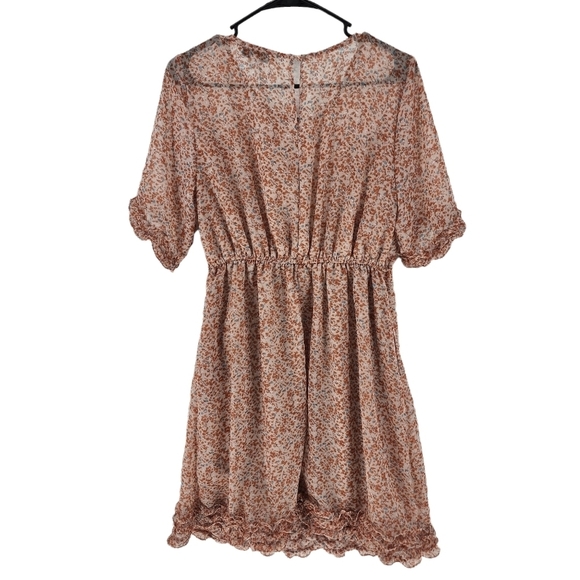 Davi & Dani Women's Lovely Floral Print Ruffled Hem Mini Dress - M - Picture 4 of 5